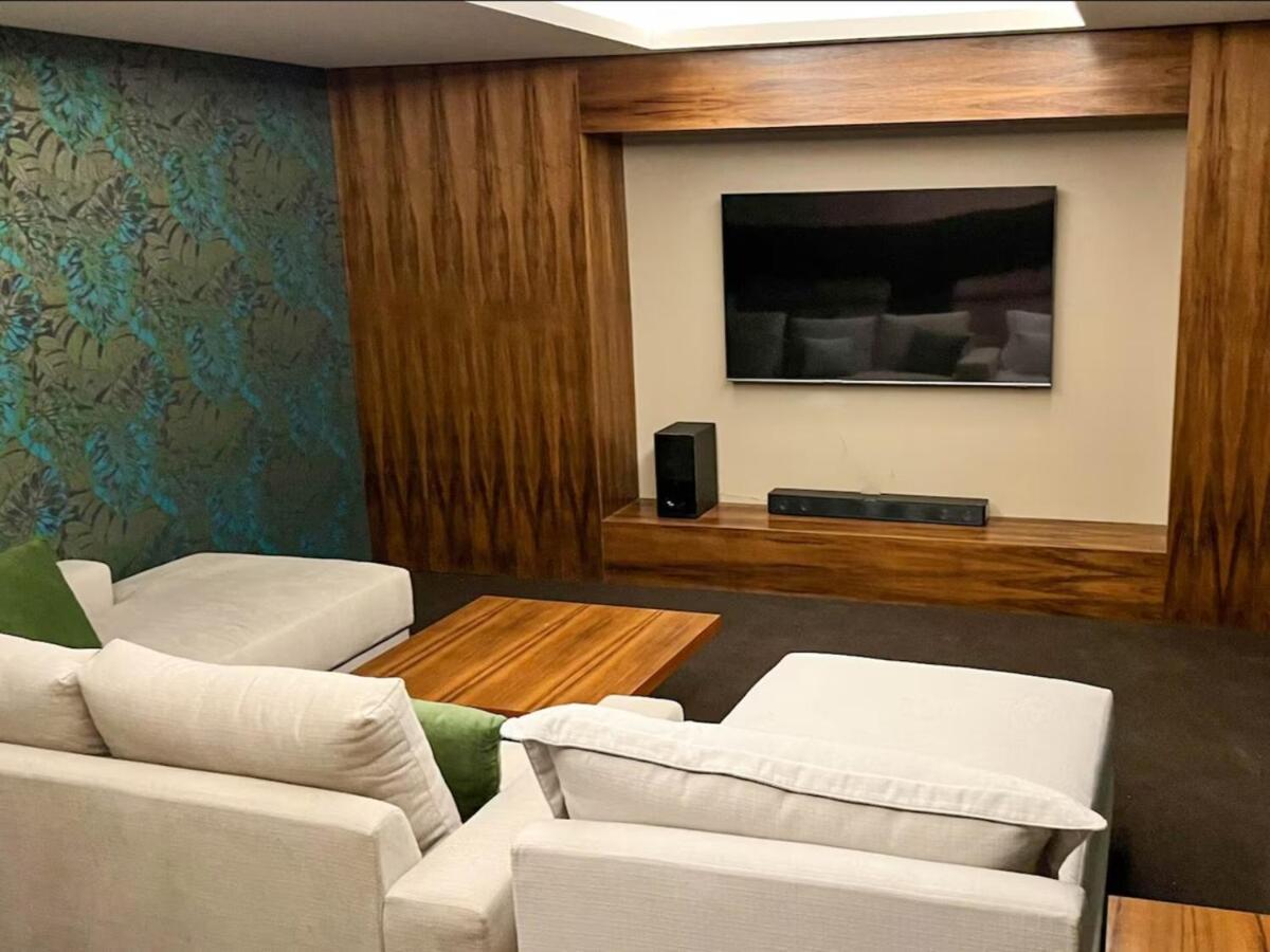 Luxury Playa Retreat Rooftop Pools Apartamento Playa del Carmen